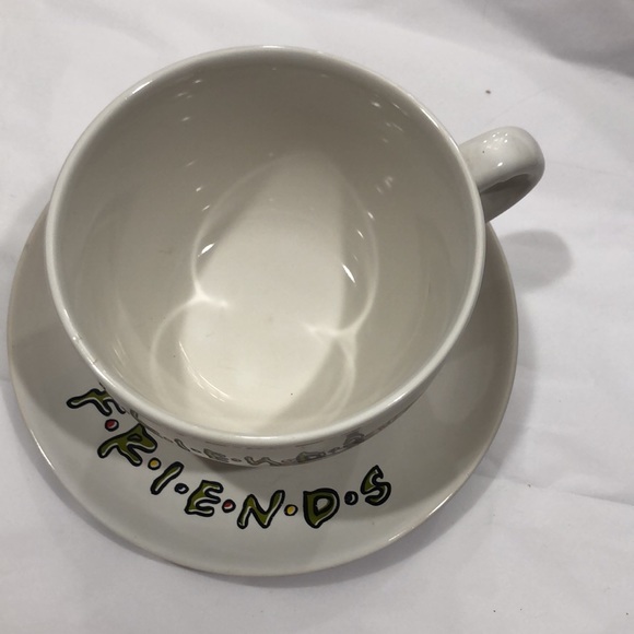 Friends tv show Central Perk vintage commemorative extra large cup and saucer - Picture 6 of 6
